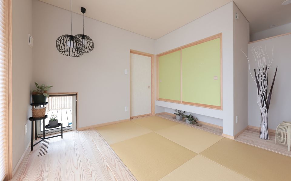 日本の伝統建築からヒントを得た永く愛せる設計とデザイン。
                      