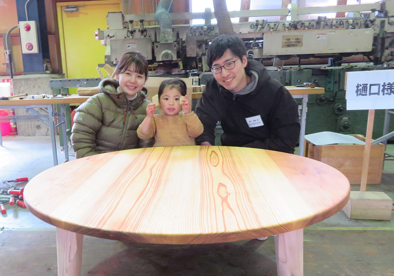 家族でつくる、世界にひとつの家具