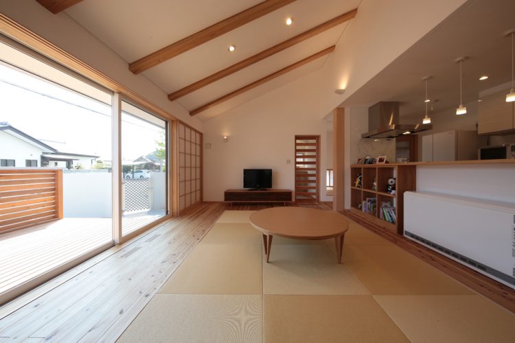 S様邸　 白壁の平屋