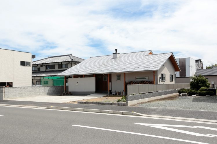 高さを活かした平屋の家　（Ｉ様邸）
