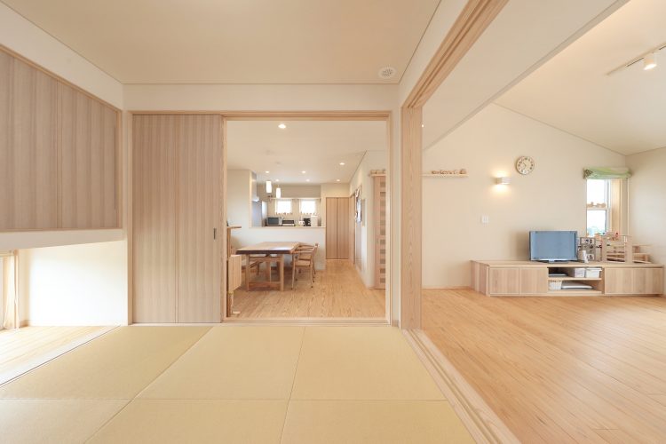 平屋的2階建ての家　（Ｋ様邸）