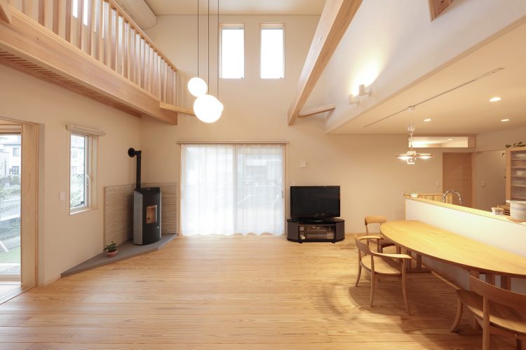 市街地に建つのびやかな家　（M様邸）