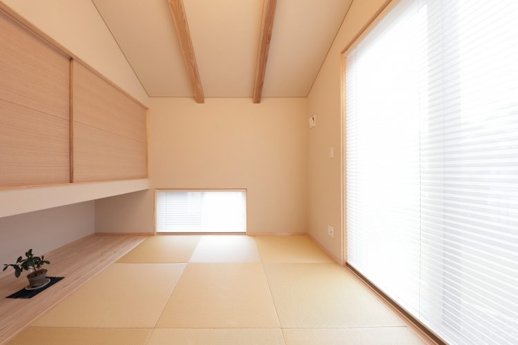 市街地に建つのびやかな家　（M様邸）