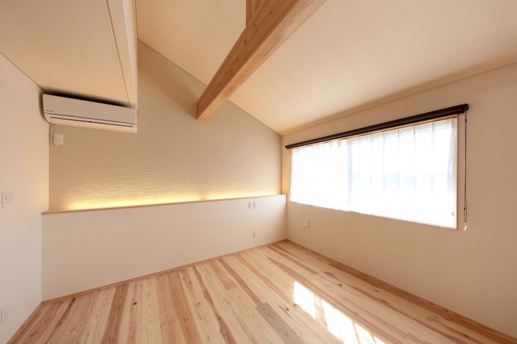 Ｉ様邸　大きな玄関と木のぬくもり感じる住まい