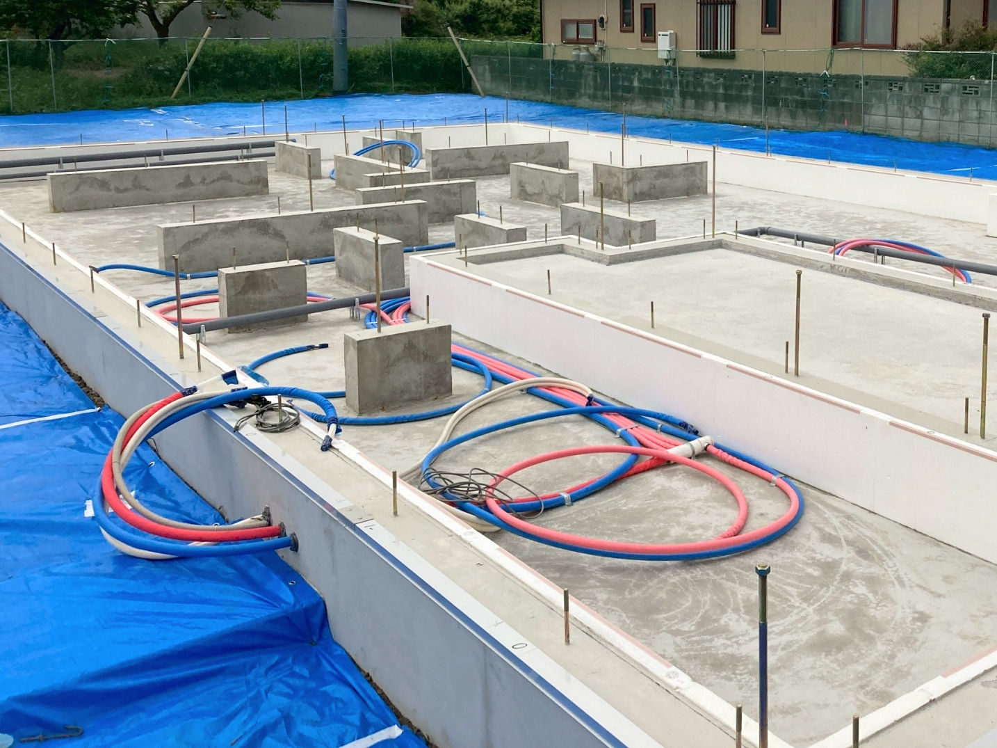 地域の木材と特殊工法が支える家の「強靭な骨格」