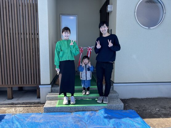 完成お引き渡し式（横山）斉藤林業スタッフブログ