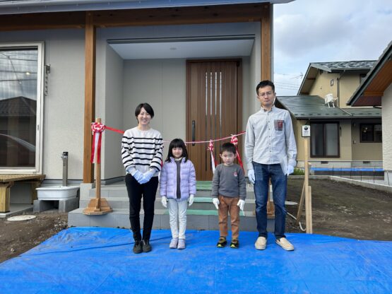 完成お引き渡し式（横山）斉藤林業スタッフブログ