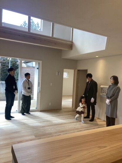 お引き渡しにて（福地）斉藤林業スタッフブログ