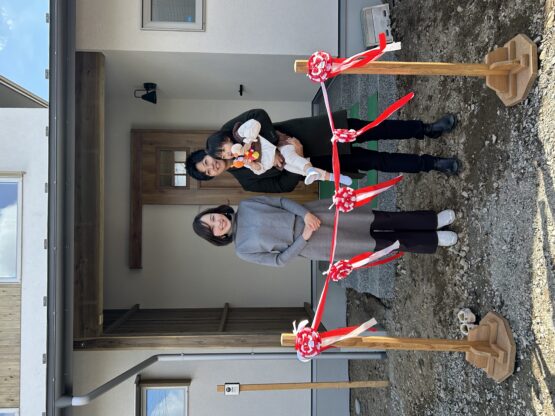 完成お引き渡し式（横山）斉藤林業スタッフブログ